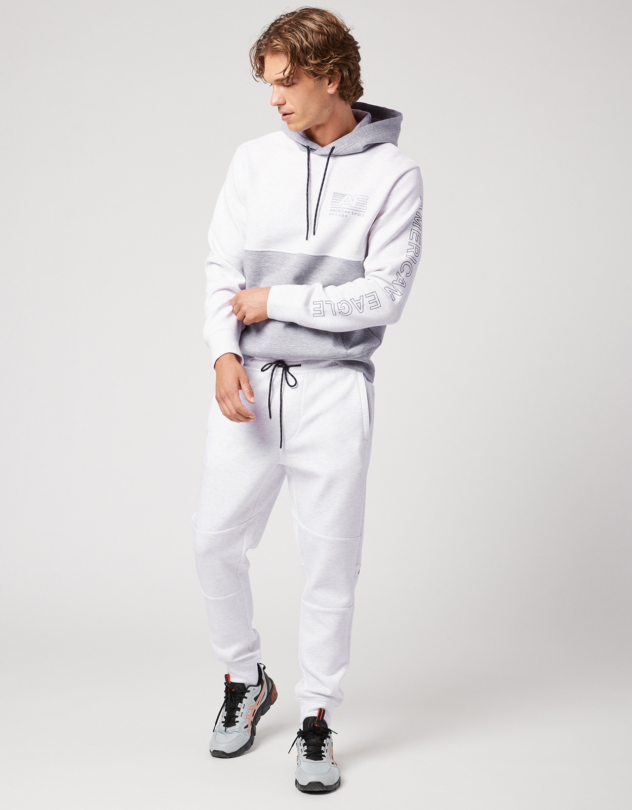 American eagle best sale sweat suit